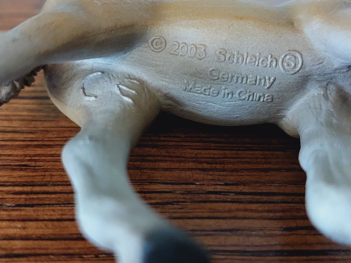 Źrebak hanowerski schleich