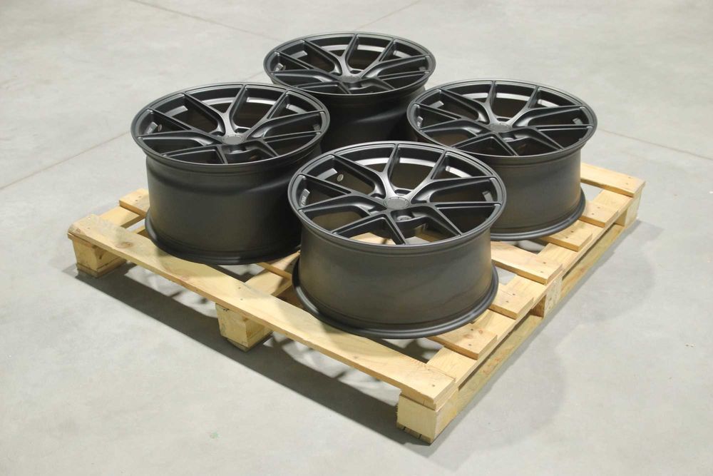 !OUTLET! Felgi Japan Racing SL01 19x9 ET32 + 19x10,5 ET38 5x114,3 MGM