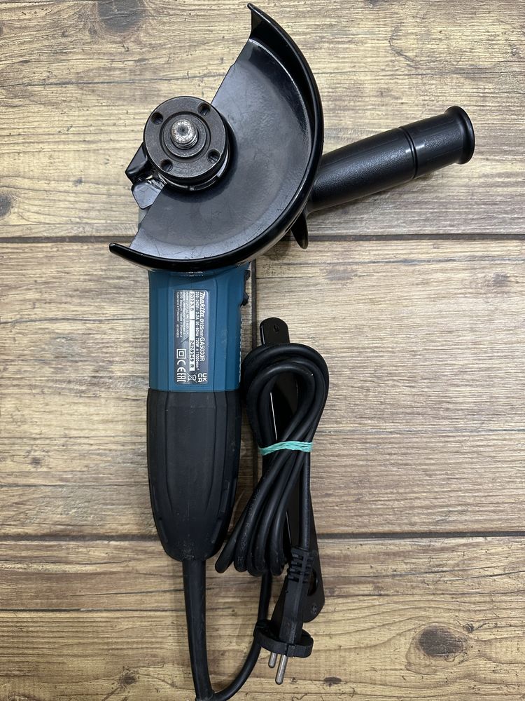 Szlifierka kątowa sieciowa Makita GA5030R 125mm 720W | 2023r.