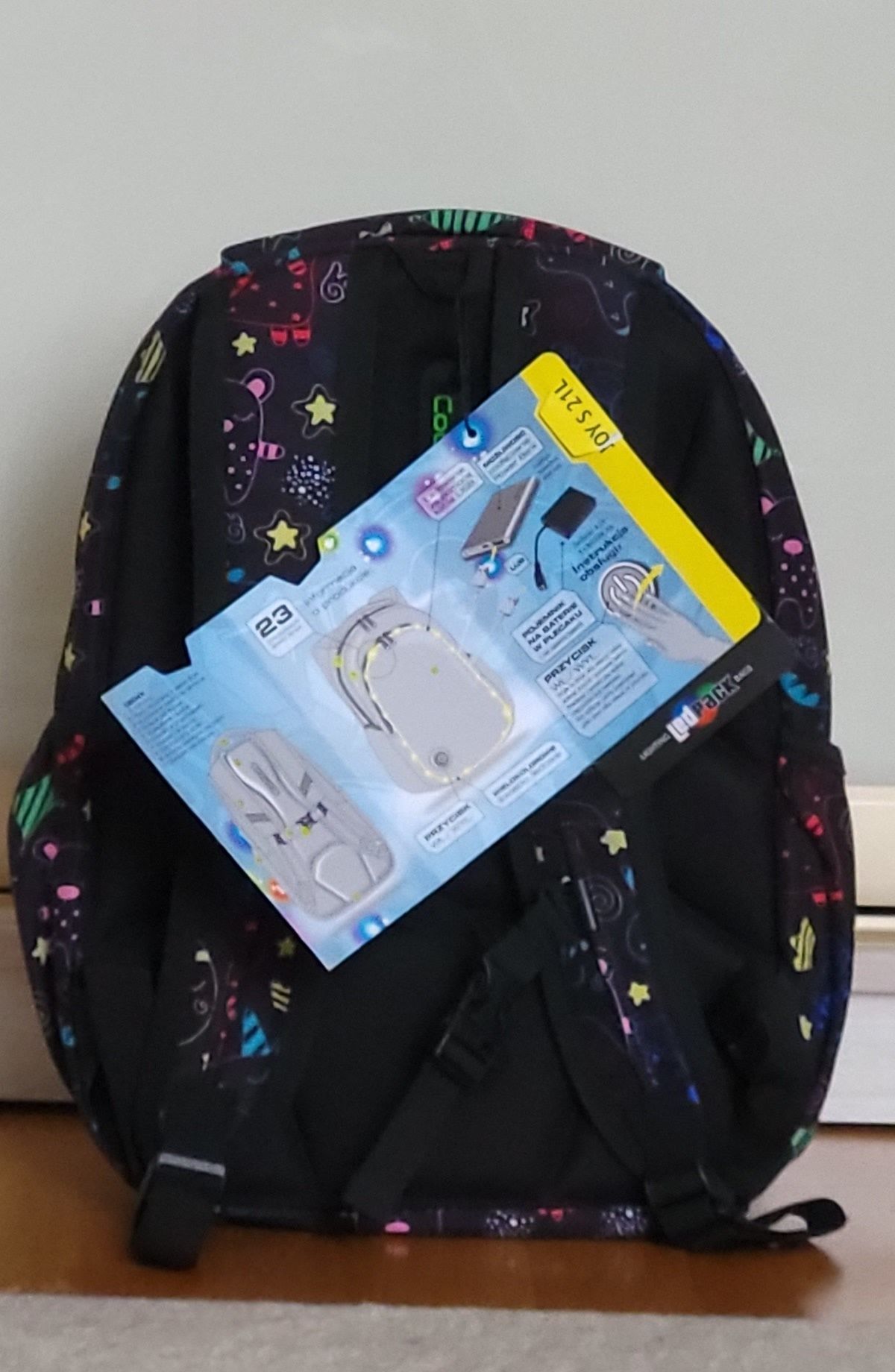 Рюкзак школьный с зарядным устройством