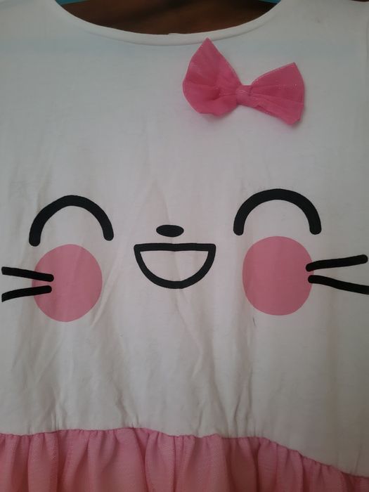 Sukienka rozmiar 134/140