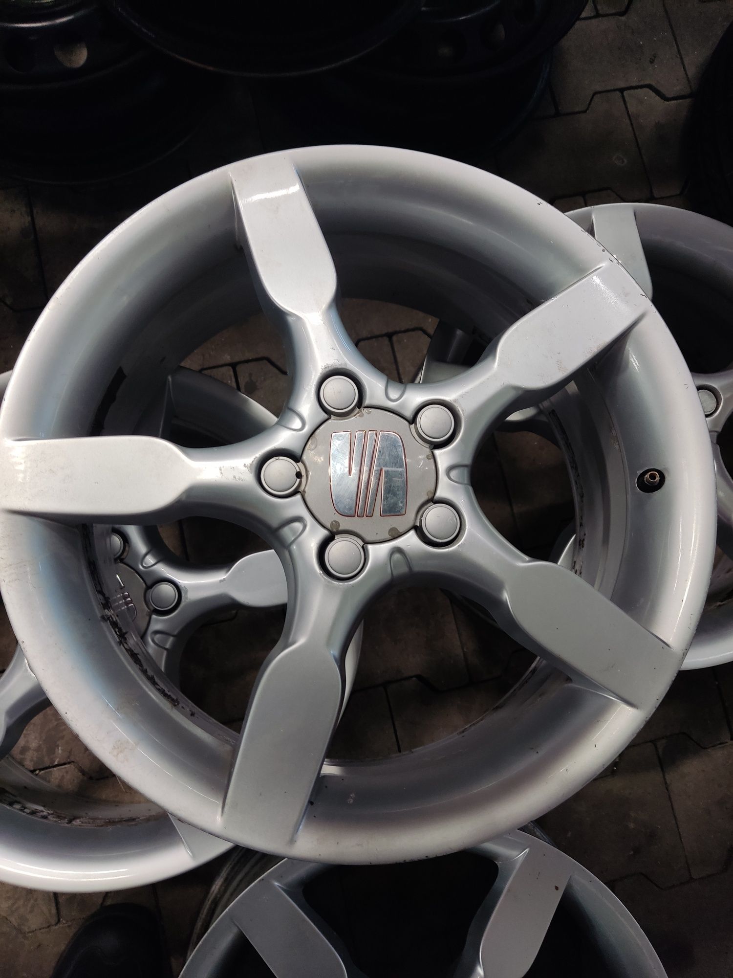 Felga alu 17 5x112 orginalne seat Leon 2