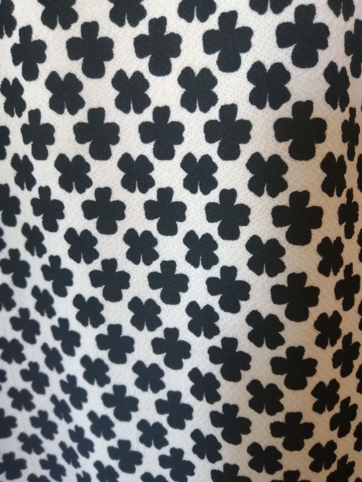 Vestido e blusa preto e branco M