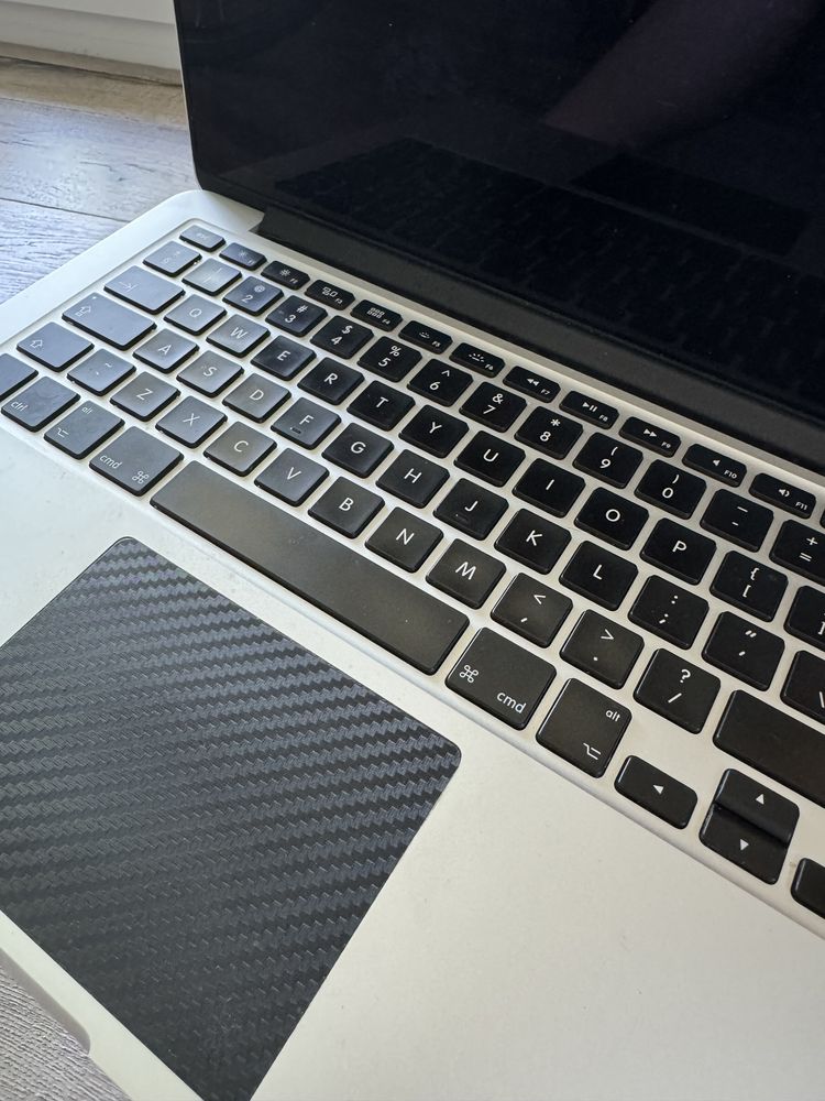 MacBook Pro retina 13