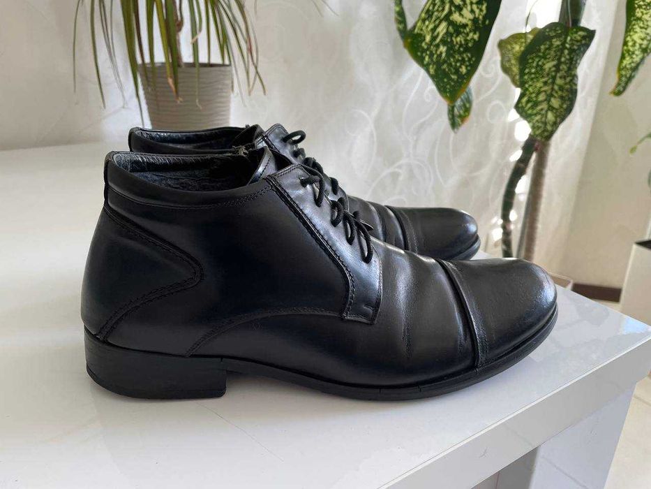 Зимові чоловічі черевики