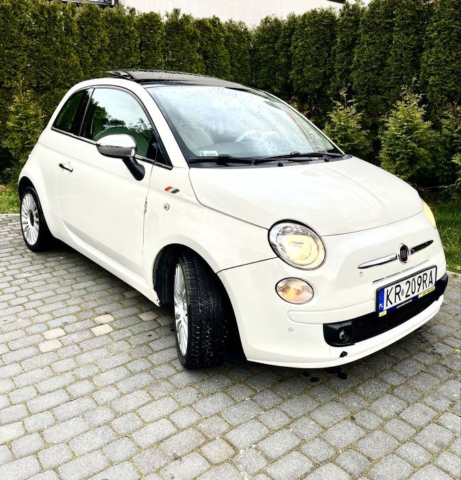 Fiat 500 , rok 2011 ,poj 0,9 turbo ,benzyna ,niski przebieg!