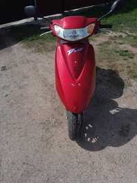 Продам скутер Honda Dio AF 61