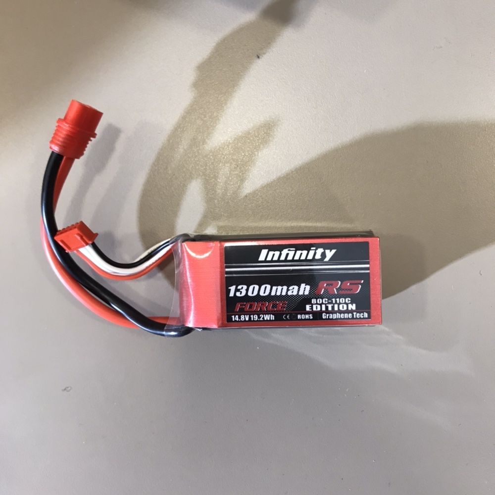 Bateria Infinity 1300mah 80c-110c 14.8V 19.2Wh para RC , Drone