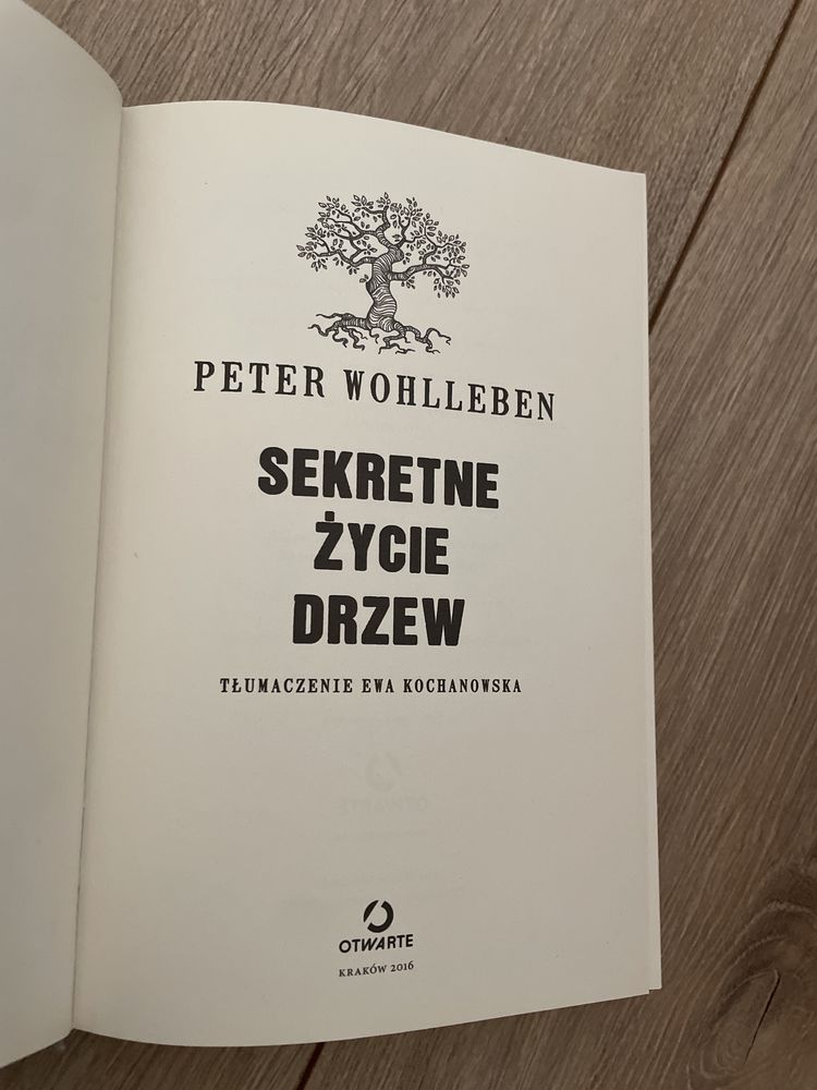 Książka „Sekretne życie drzew" P. Wohlleben