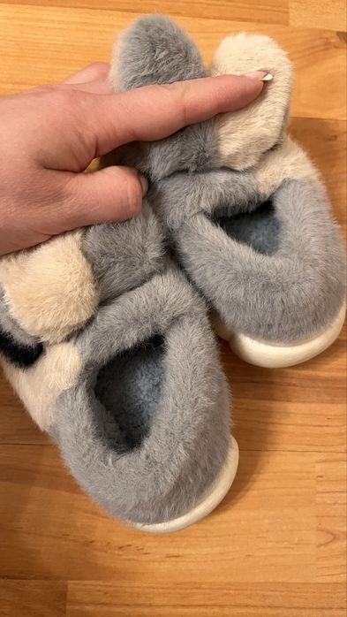 Дитячі тапки-зайчики