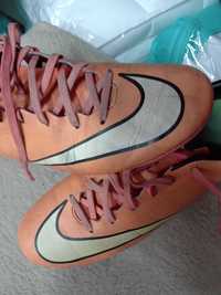 Buty piłkarskie Nike Mercurial r 40