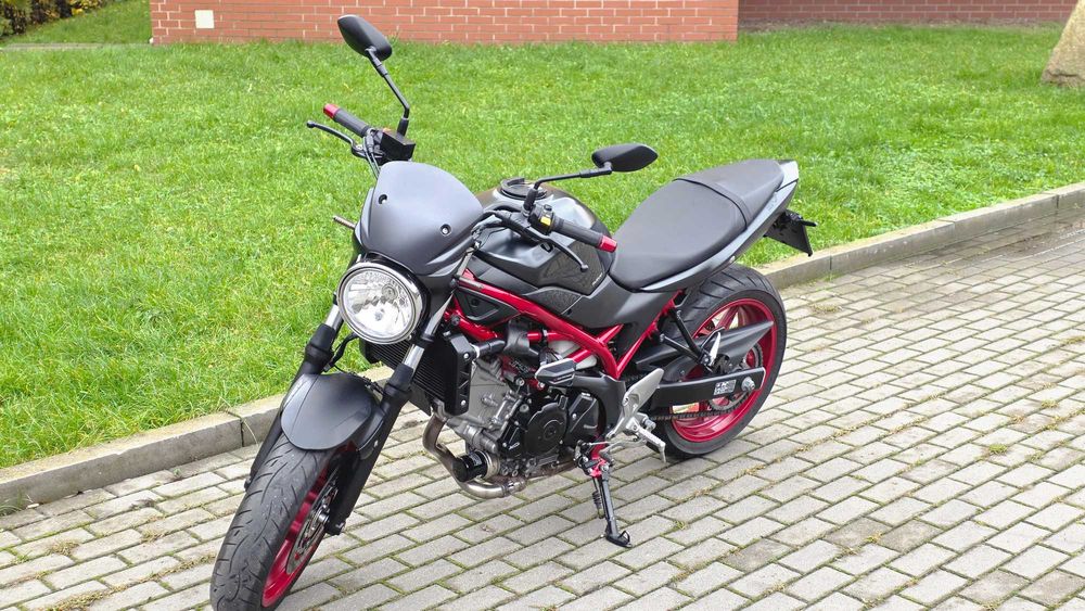 Godna Uwagi... Zobacz...