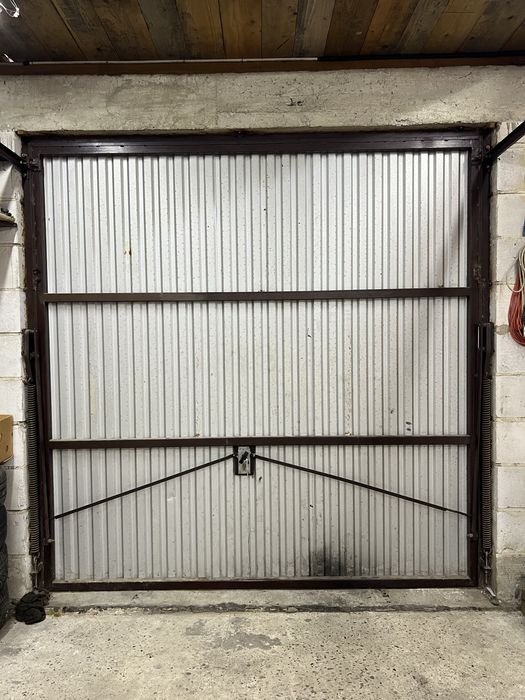 Brama  Garażowa 2.7m x2.7m