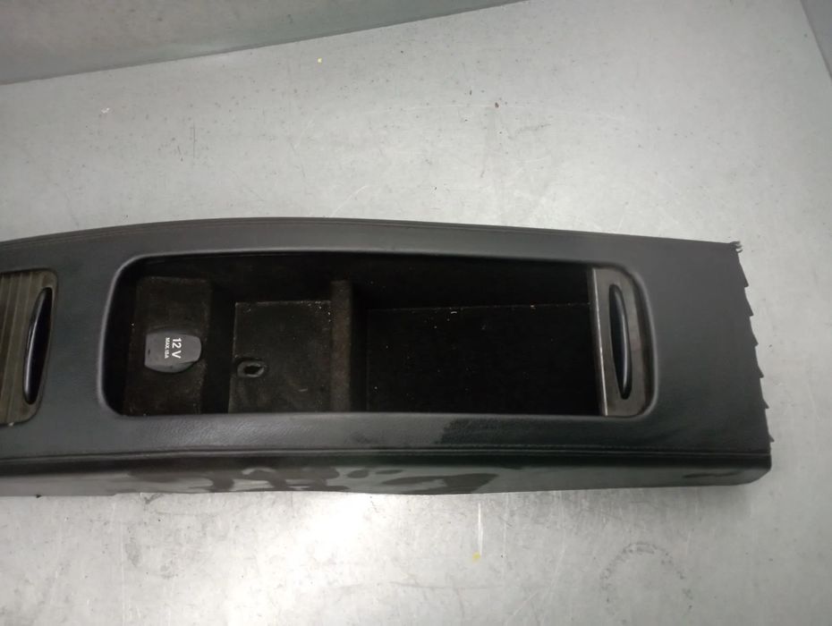 Apoio de braço MERCEDES-BENZ CLS (C219)