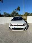 VOLKSWAGEN Golf GTI Performance