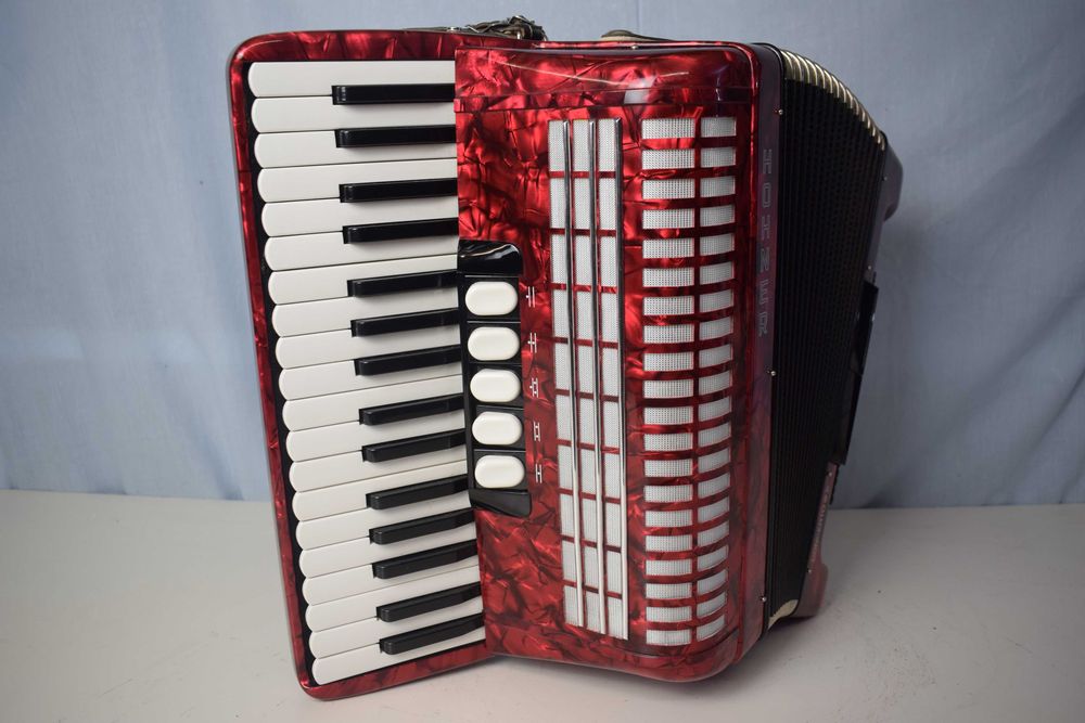 Acordea Hohner Concerto III 63 Voz 72 Baixos N. 50