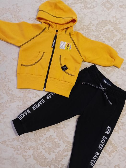 Дитячий костюм новий 9-18м