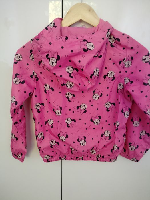 Różowa wiatrówka Pepco