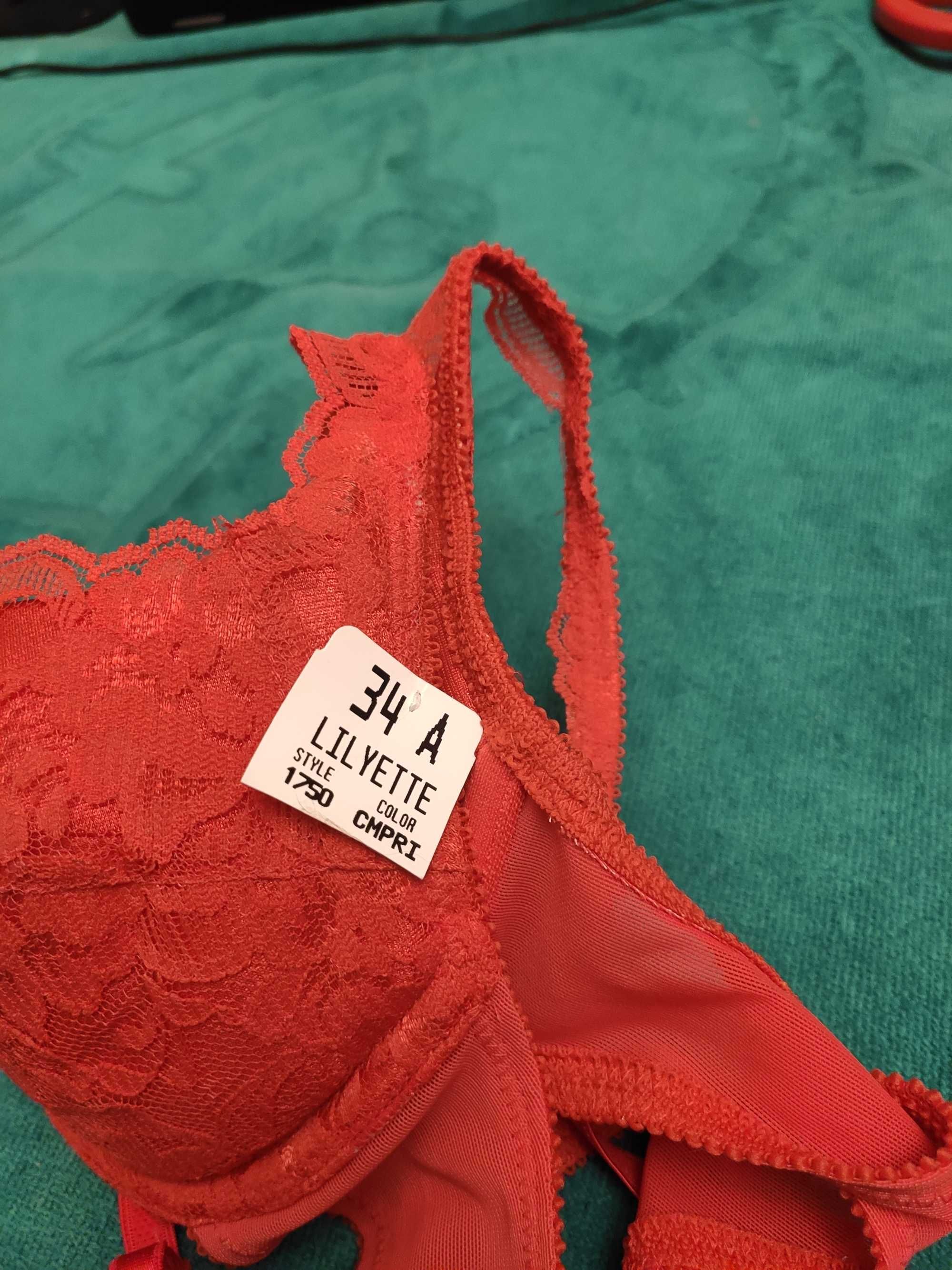Biustonosz push-up 70A powiększający czerwony