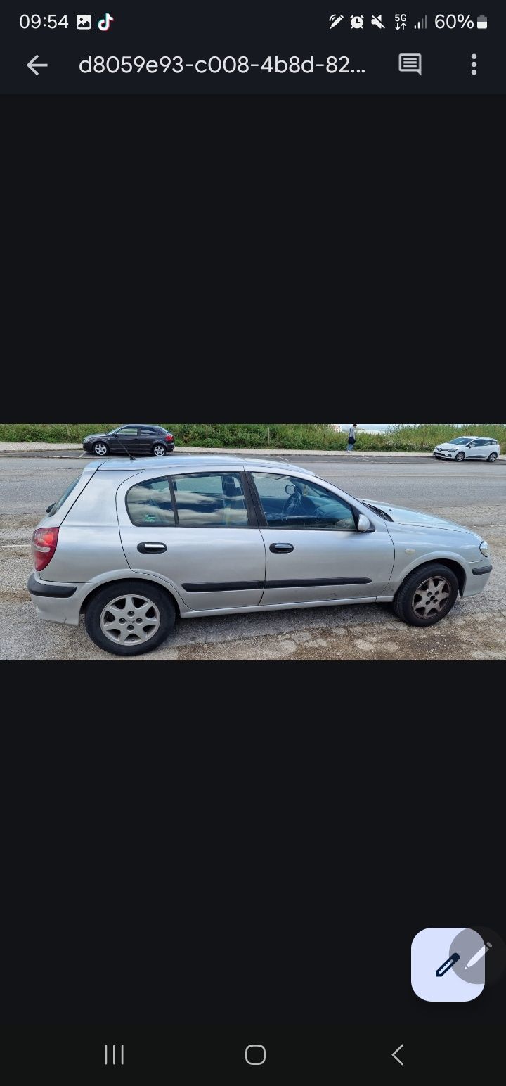 Nissan Almera  1.5  Gasolina de 2000