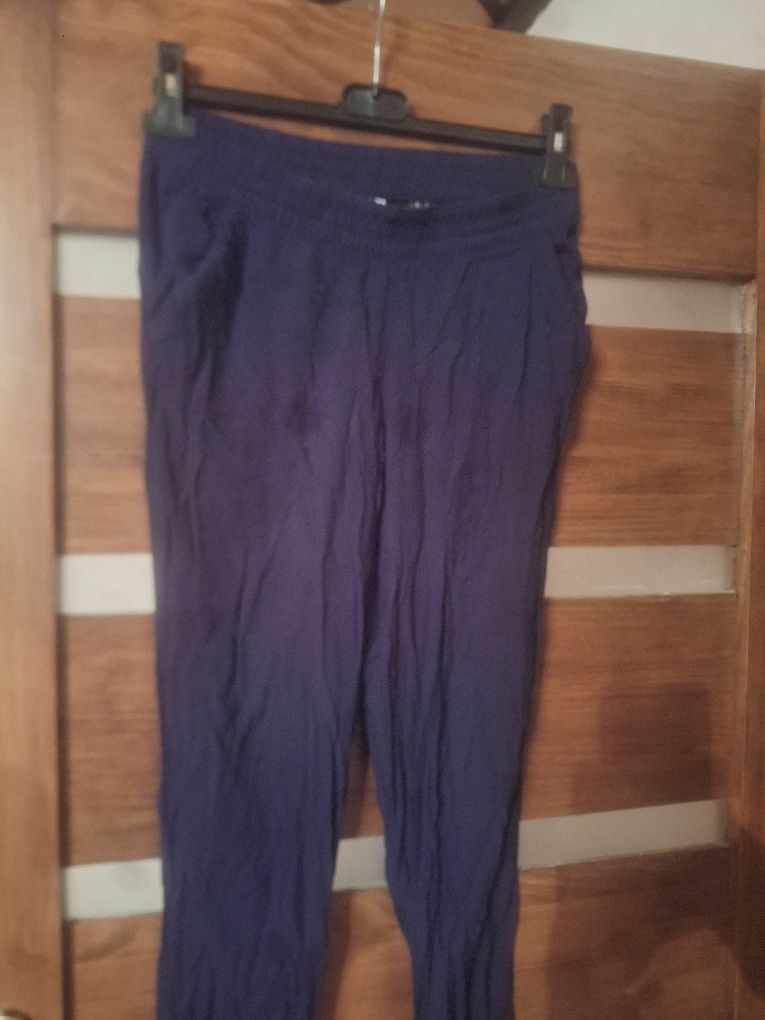 Spodnie dresowe damskie H&M,nowe,viskoza,stan idealny.