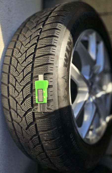 Koła felgi 18" OE XC40 XC60 zimowe opony 2025 super stan