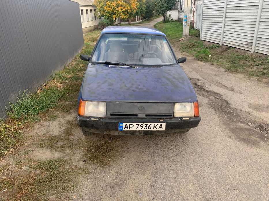 Заз Таврія                   .