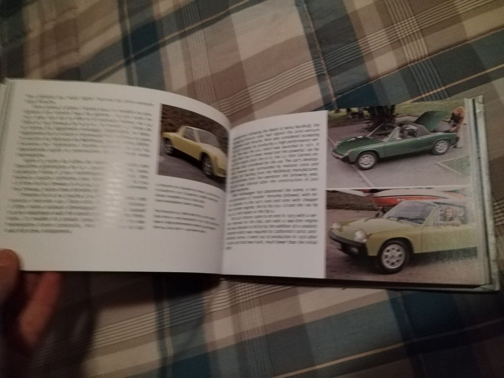 3 Livros - 2 inglês e 1 português Porsche, Mercedes Benz e Lancia, 
N