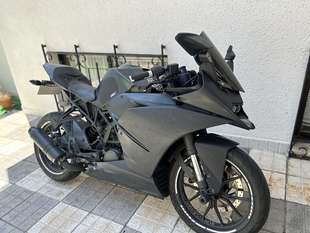 Ktm rc 125 black