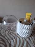 Porta maquilhagem, cremes Oriflame
