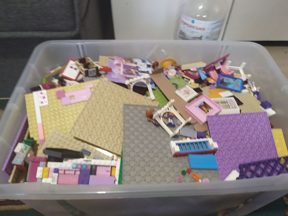 Лего френдс насипом 3 кг