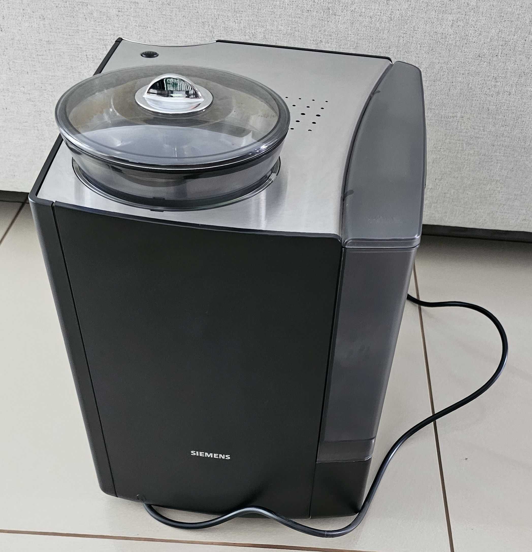 Ekspres ciśnieniowy do kawy Siemens EQ.7 Plus TE706209RW