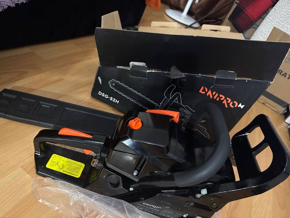 Бензопила ланцюгова Dnipro-M DSG-52H