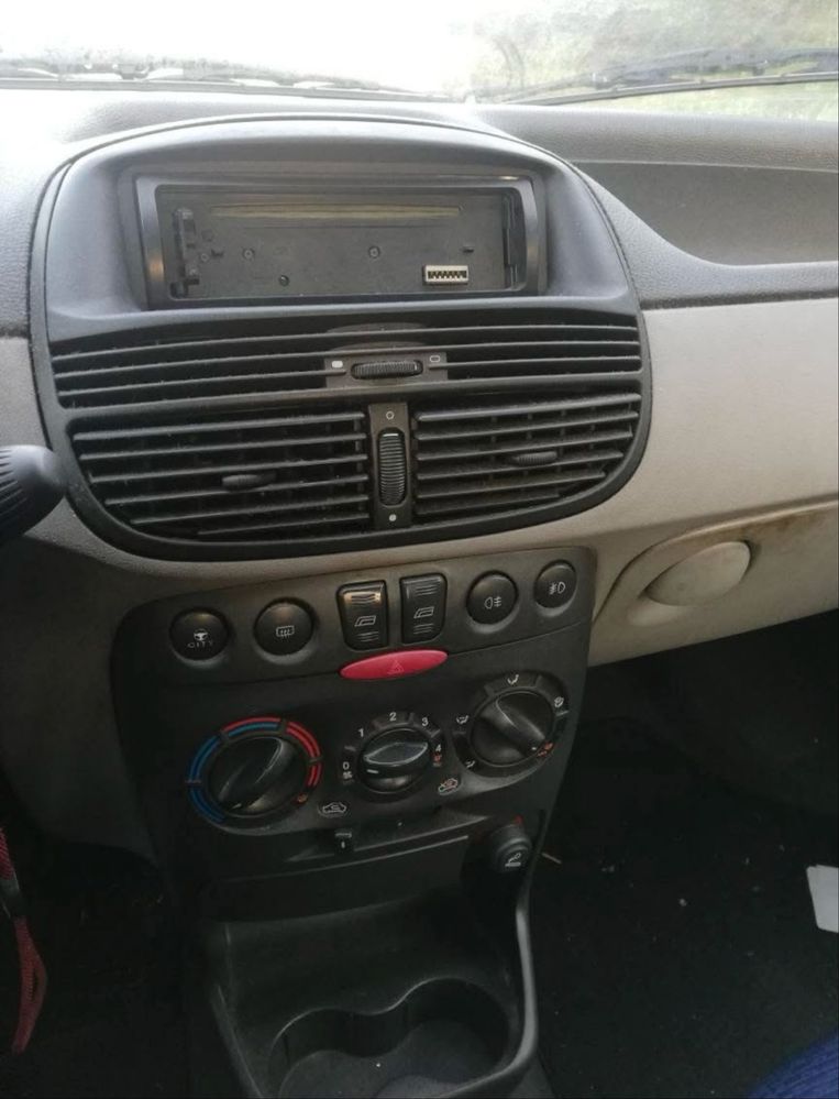 Fiat Punto 1.2 ELX