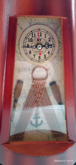 Szafka na klucze z zegarem vintage PRL