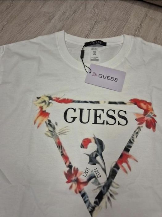 Футболка жіноча Guess L