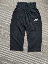 Nike baggy pants