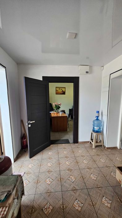 Здам приміщення під любий вид діяльності,лівий берег 100м2