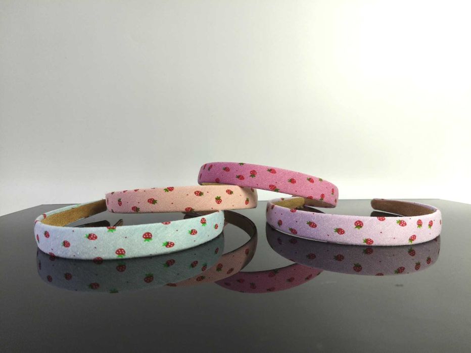 Komplet dla dziewczynki 4 opaski nowe truskawki róż niebieski