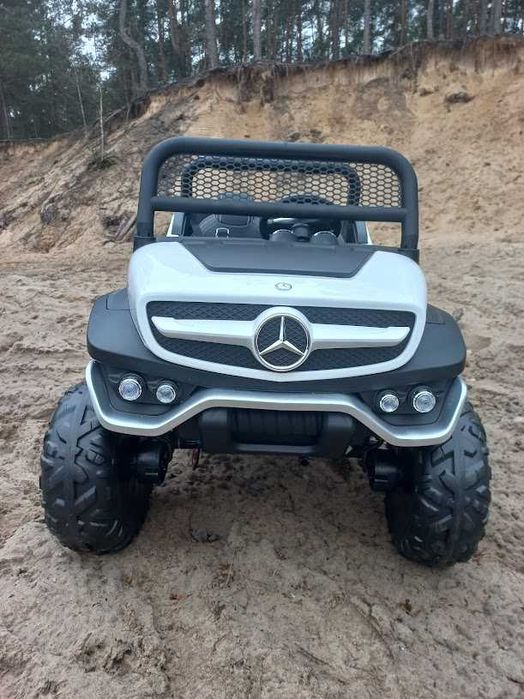 Samochód dla dziecka Mercedes Unimog 4x4 - 12V 14ah