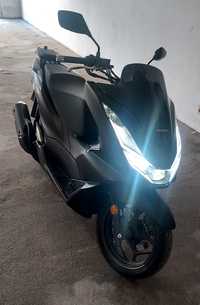 Honda Pcx 125 - COMO NOVA!!!