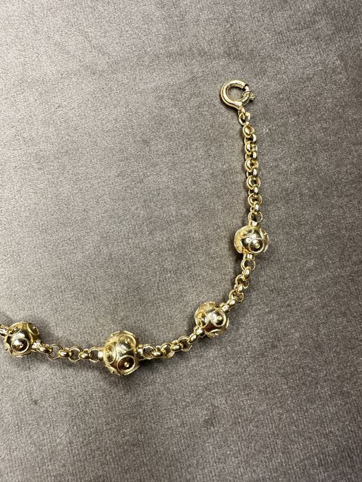 Pulseira com contas de Viana, tudo em prata dourada