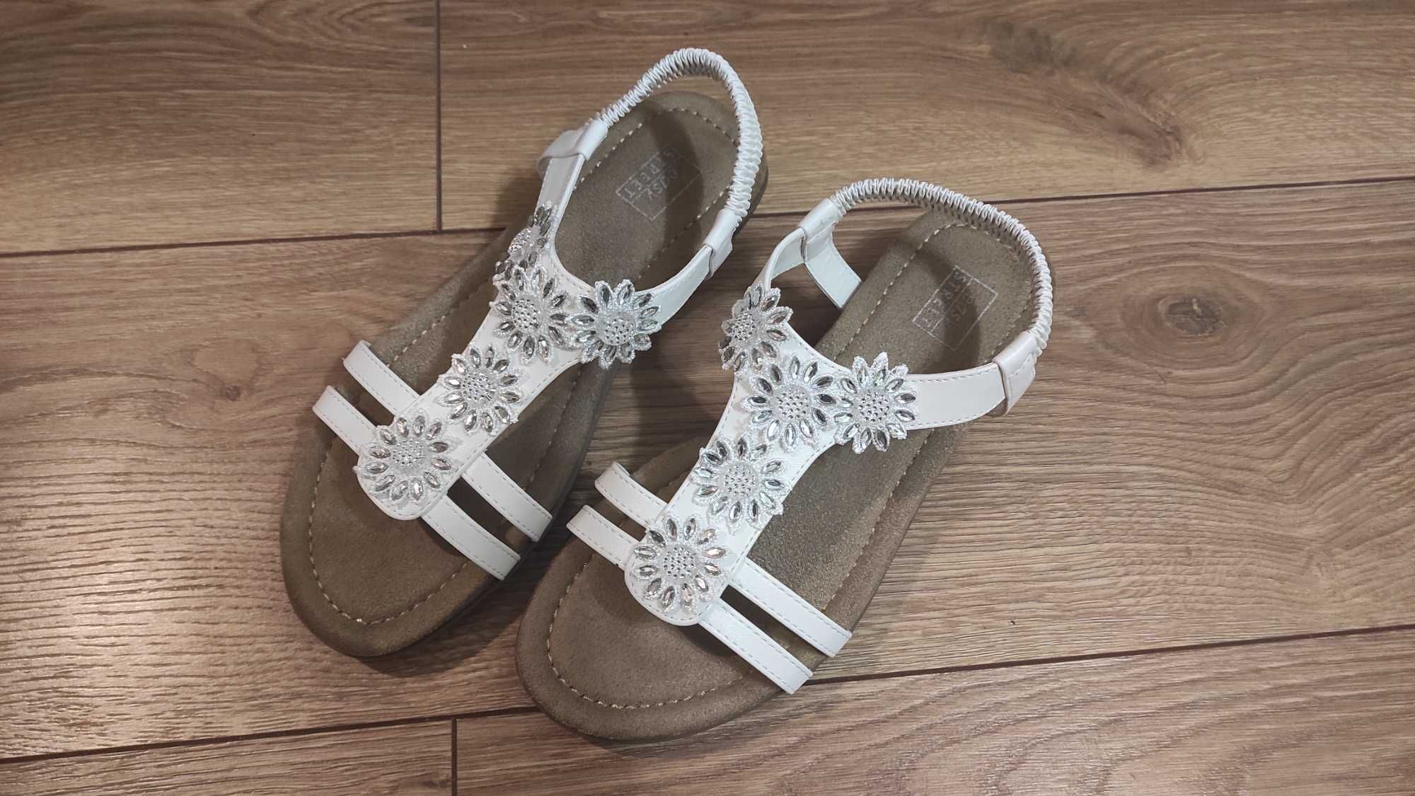 Sandały białe srebrne NOWE roz. 38 buty ślubne płaskie boho Warszawa