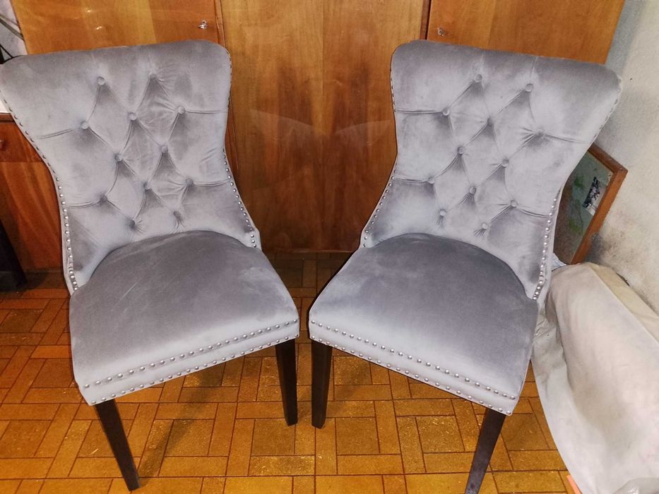 Krzesło  szare VELVET pikowane GLAMOUR czarne nogi 4szt