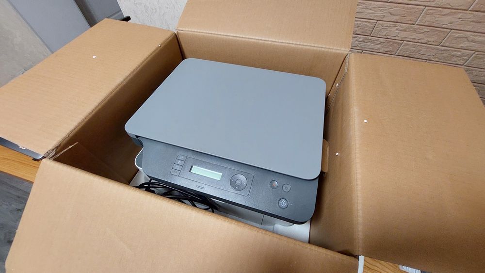 Многофункциональный монохромный лазерный принтер HP Laser MFP 135w.