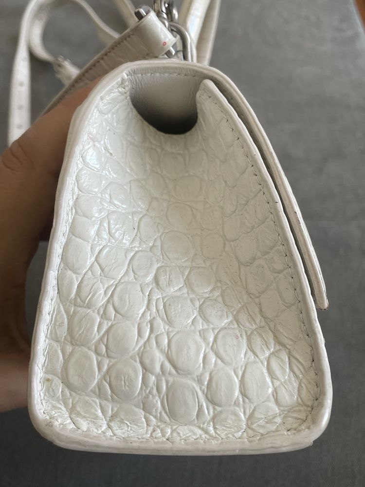 Mala marca Balenciaga