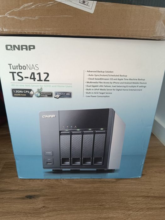 qnap ts-412 NAS 4 bay