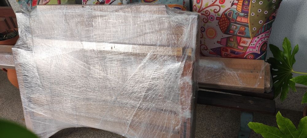 Cama de solteiro em pinho