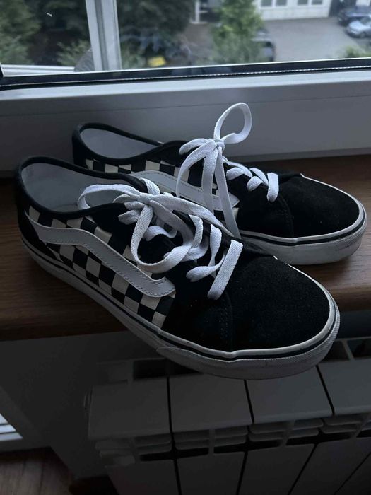 Vans Old Skool Checkerboard – klasyczne sneakersy