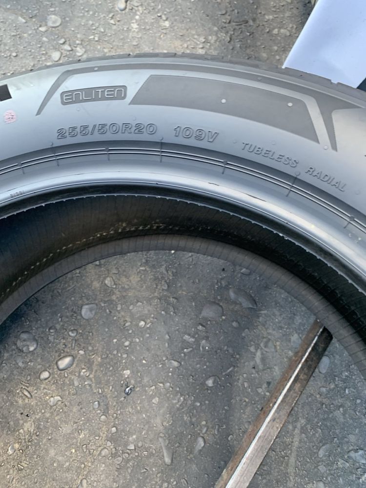 Шини 255/50 R20 Bridgestone літо 2023 рік 6/6,5 мм